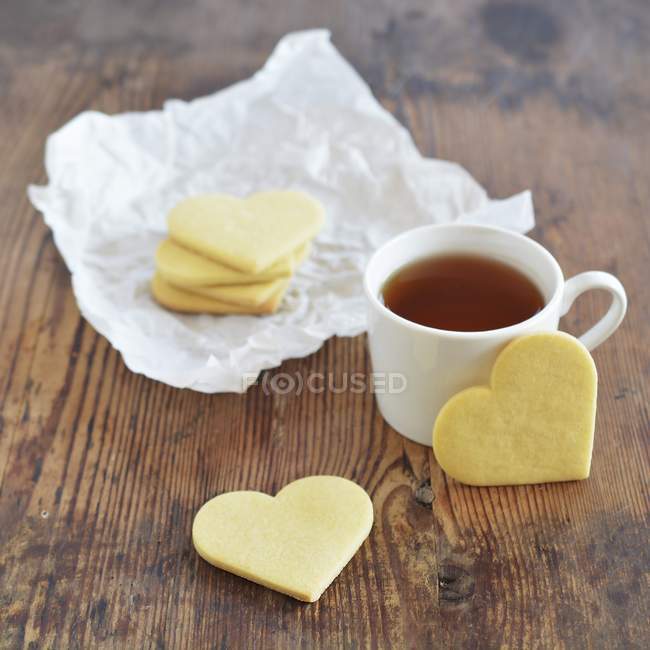 Biscotti a forma di cuore — Foto stock