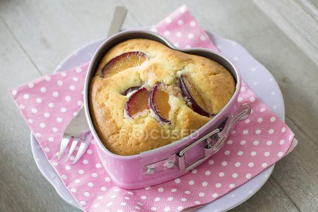 Gâteau en forme de coeur moule de cuisson — Photo de stock