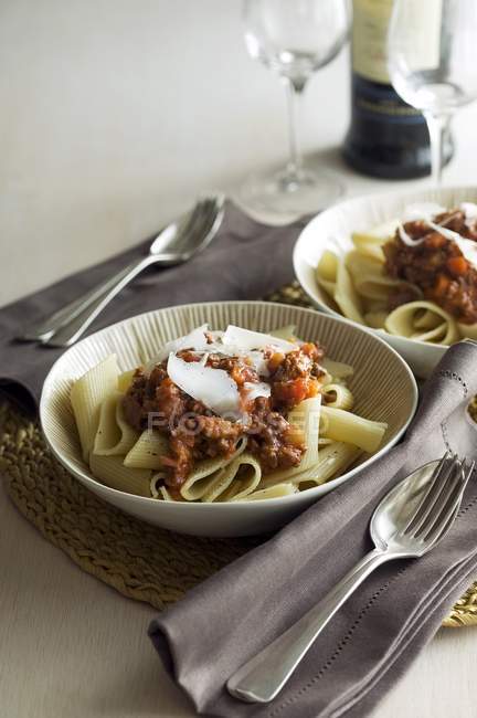 Pasta with meat sauce — Stock Photo