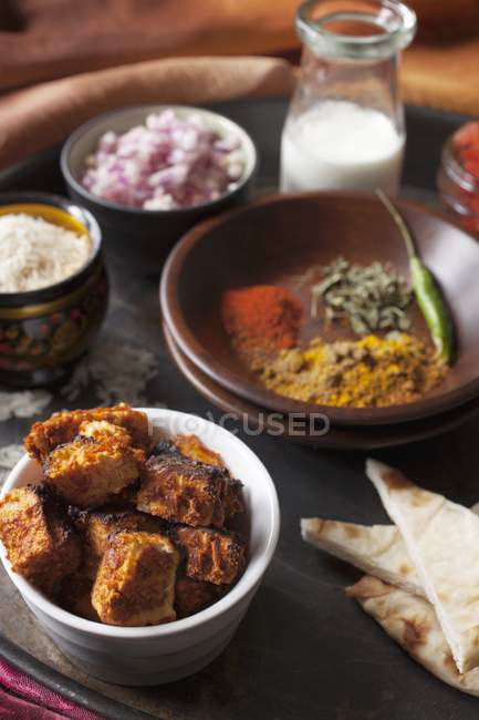 Grilled paneer in bowls — Stock Photo