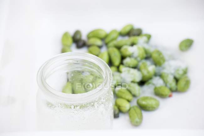 Olives conservées dans du sel — Photo de stock