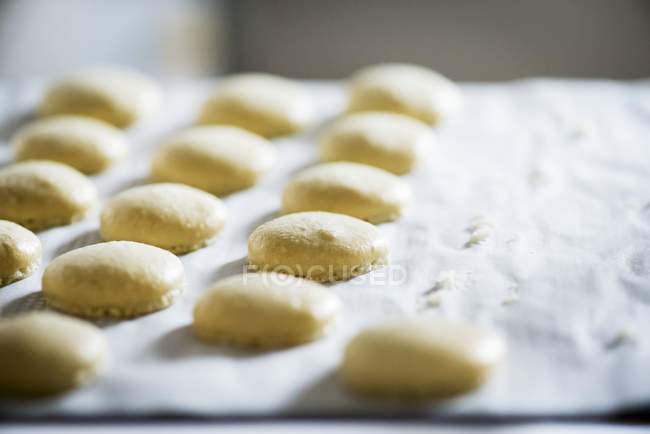 Macaroons being prepared — Stock Photo