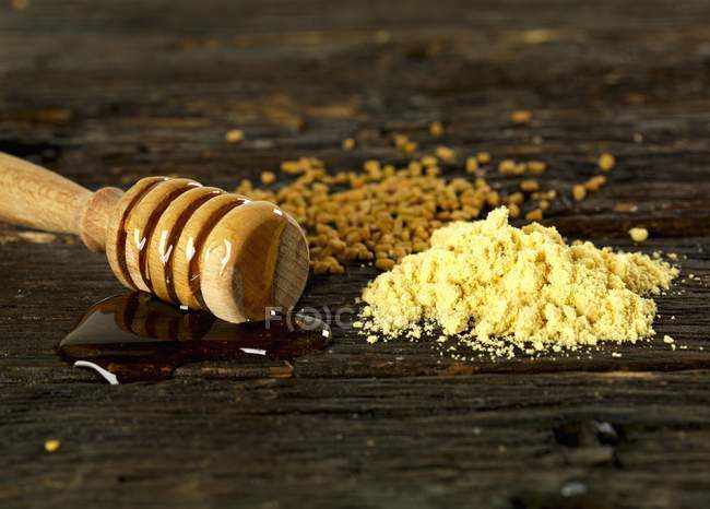 Ingredients for honey mustard — Stock Photo
