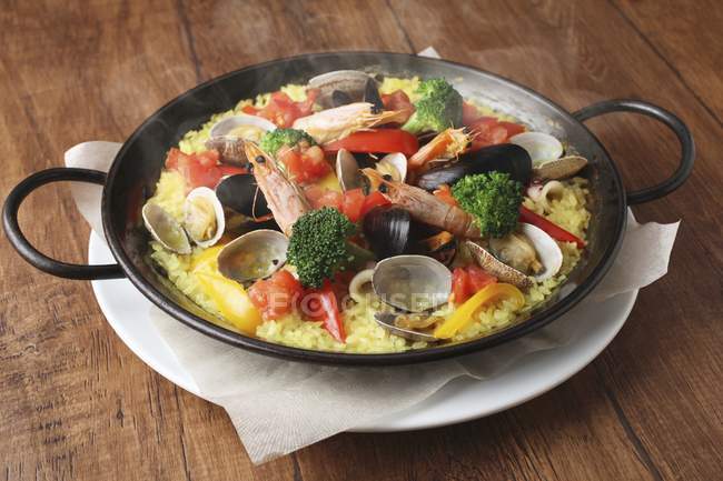 Closeup view of Mexican Paella in pan — Stock Photo