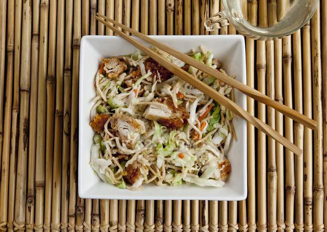 Chinese chicken salad with cabbage — Stock Photo