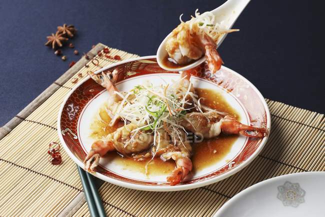 Sweet and sour shrimps — Stock Photo