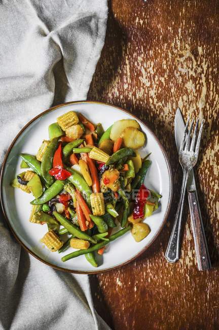 Fried vegetables with corn — Stock Photo