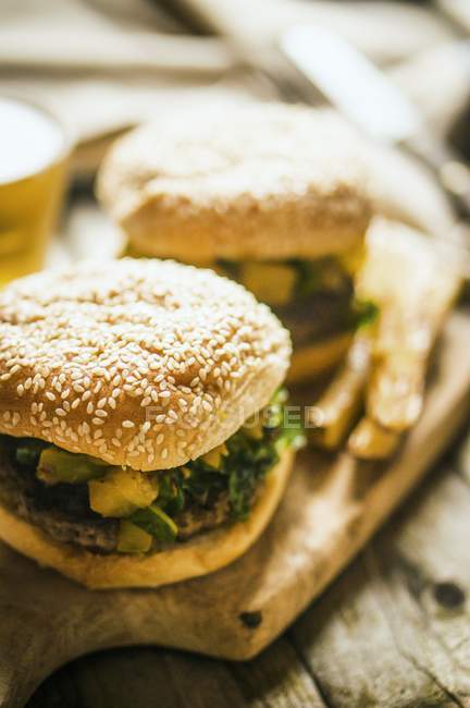 Grilled cheeseburgers with potatoes — Stock Photo