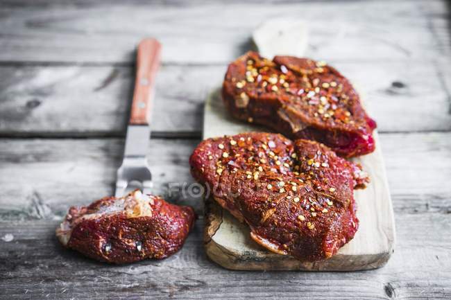 Spiced beef steaks — Stock Photo