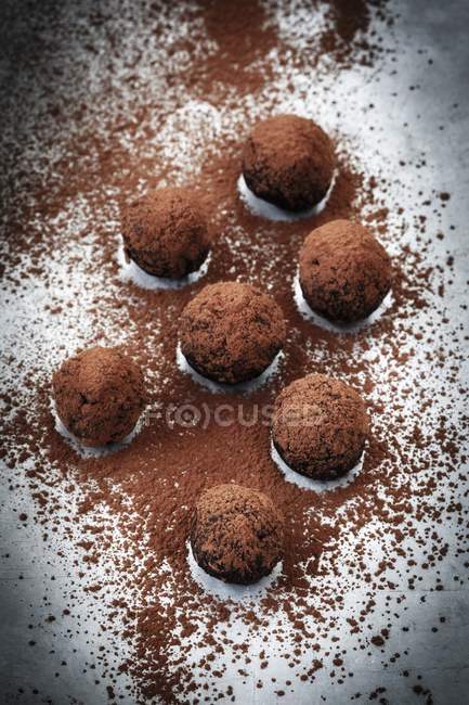 Sugar-free almond truffles — Stock Photo
