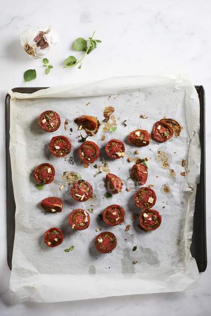 Oven-roasted tomatoes — Stock Photo