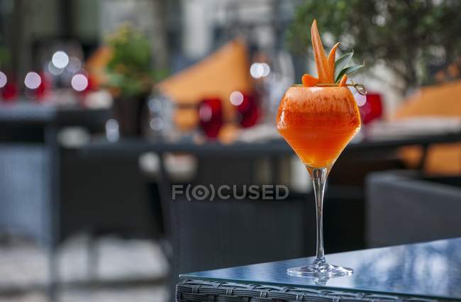 Cocktail garnish with carrots — Stock Photo
