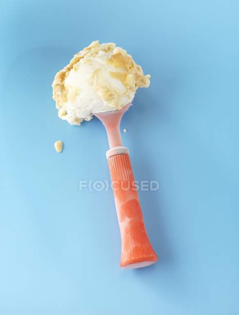 Caramel ice cream — Stock Photo