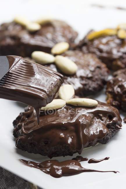 Gingerbread with chocolate and almonds — Stock Photo