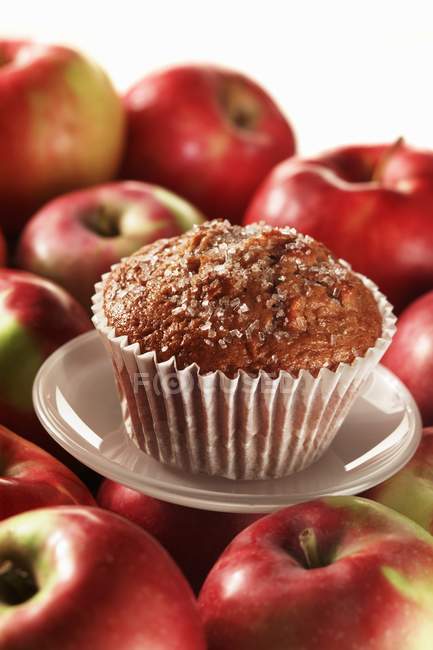 Apple muffin in paper case — Stock Photo