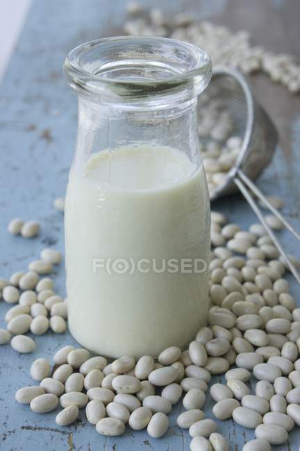 Пляшка соєвого молока — стокове фото