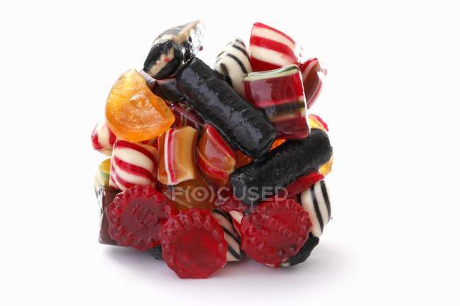 Vista close-up de doces de caramelo aglomerado — Fotografia de Stock