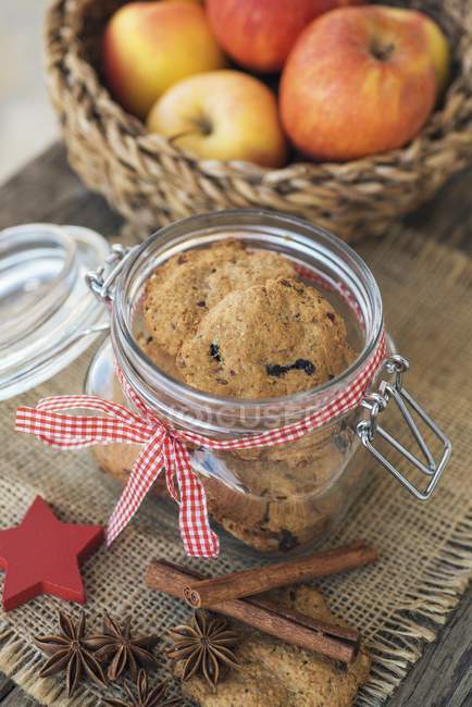 Whole grain Christmas cookies — Stock Photo