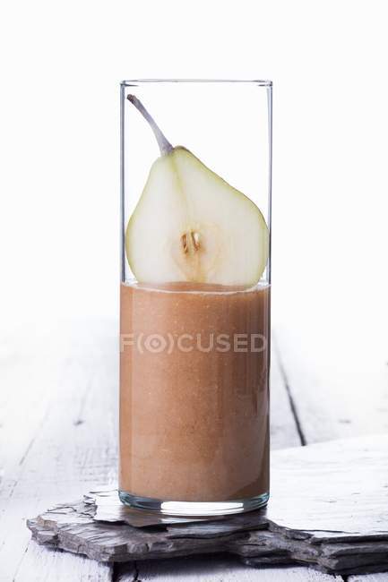 Frullato di pere in vetro — Foto stock
