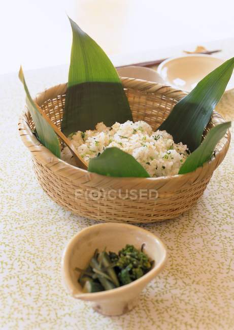 Reis mit Kräutern gekocht — Stockfoto