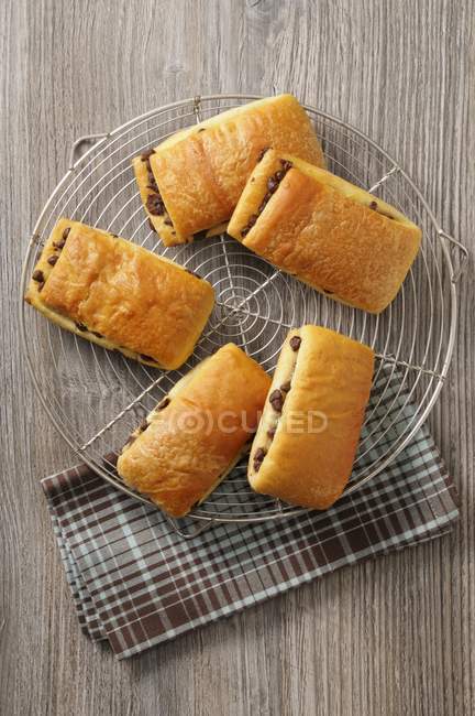 Puff pastries filled with chocolate — Stock Photo