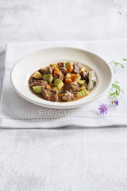 Beef and vegetable stew — Stock Photo