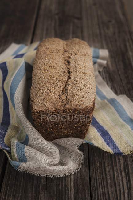Pane integrale di segale — Foto stock