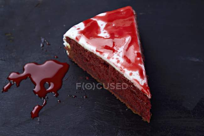 Червоний оксамитовий торт — стокове фото