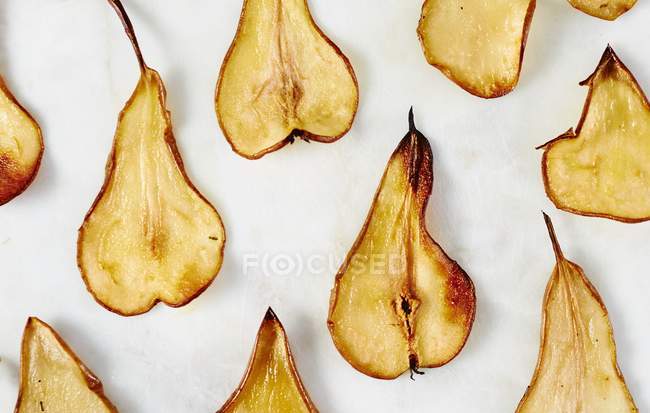 Pêra torrada batatas fritas — Fotografia de Stock
