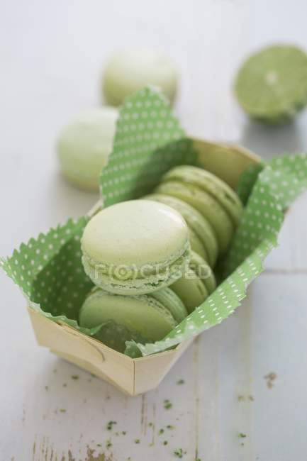 Green lime macaroons — Stock Photo