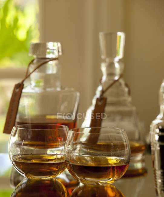 Closeup view of two glasses of Scotch whisky — Stock Photo
