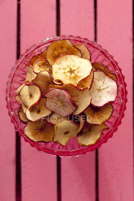 Homemade apple chips — Stock Photo