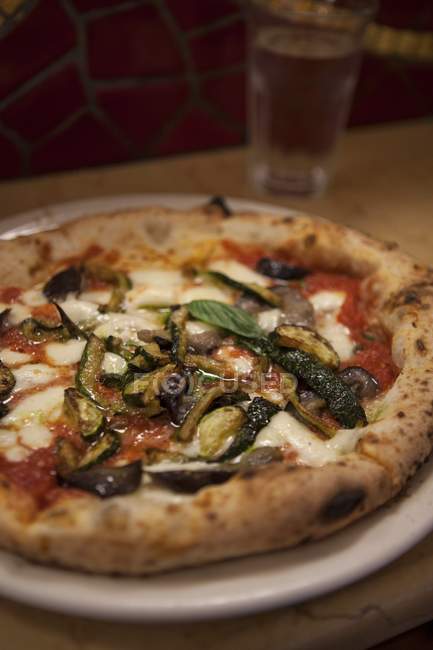 Нью-Йоркская пицца — стоковое фото