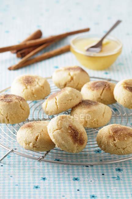 French cinnamon biscuits — Stock Photo
