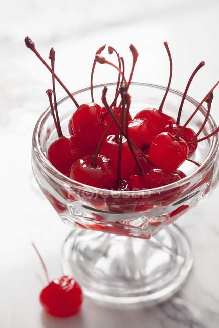 Bowl of Maraschino Cherries — Stock Photo