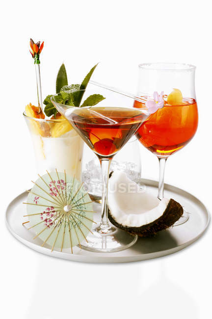 Trois cocktails différents — Photo de stock