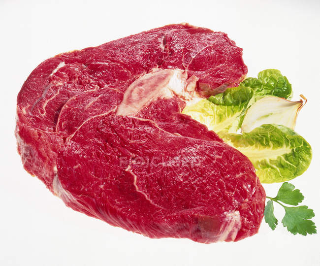 Frisches rohes Rindfleisch — Stockfoto