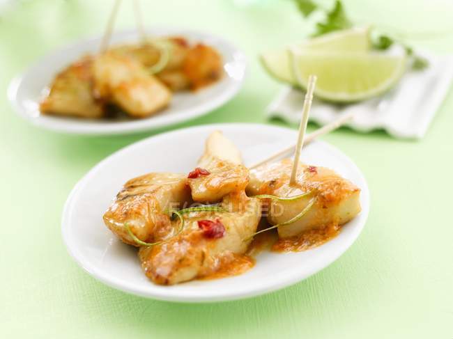 Caramelised chicken with lime — Stock Photo