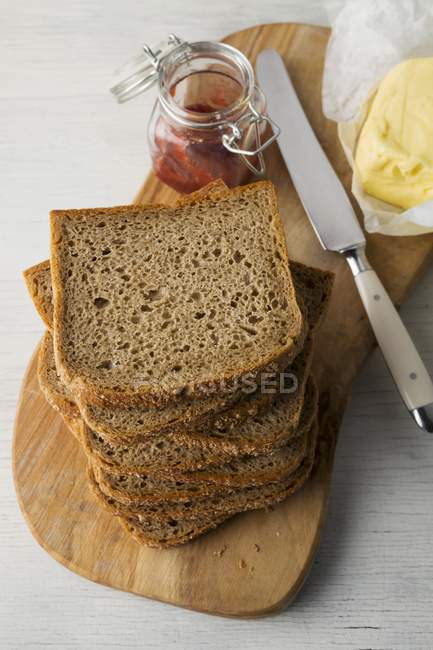 Fette di pane integrale — Foto stock