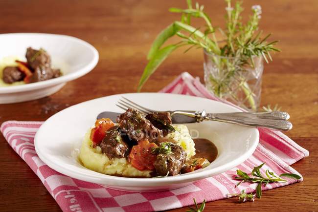 Beef goulash with wine — Stock Photo