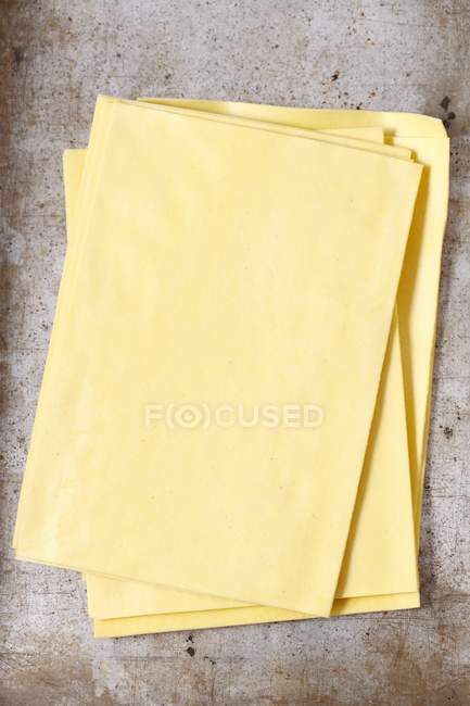 Uncooked fresh lasagne sheets — Stock Photo