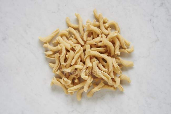 Uncooked Fresh pasta — Stock Photo