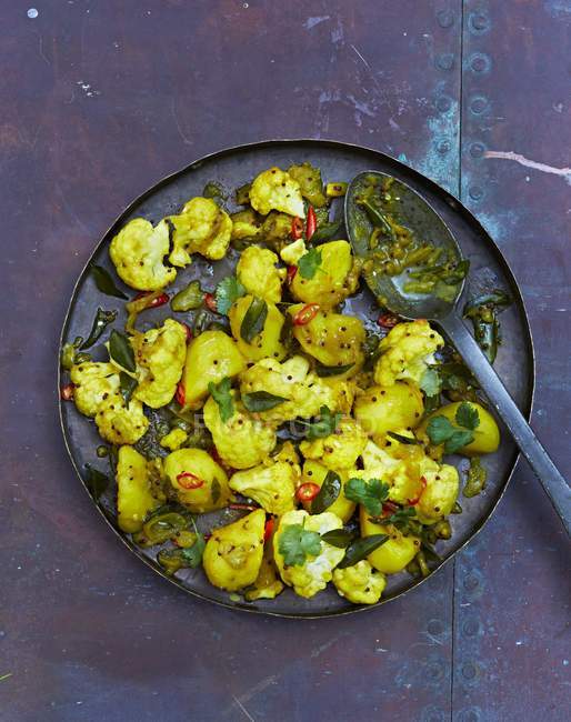Allo ghobi curry de chou-fleur — Photo de stock