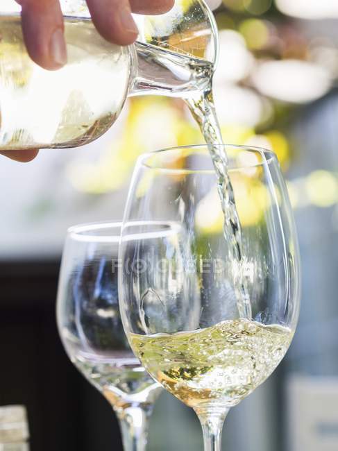Белое вино ЮАР — стоковое фото