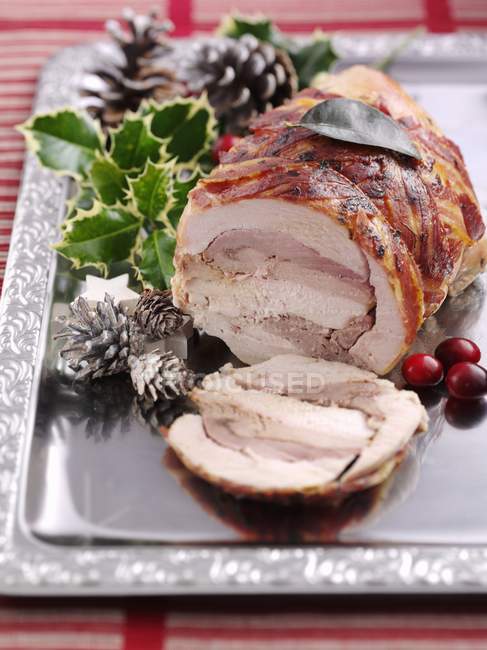 Festive Christmas poultry roast — Stock Photo
