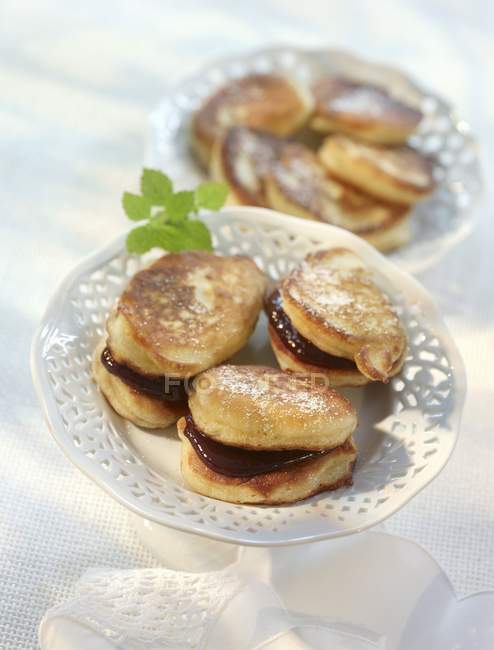 Bohemian pancakes on racks — Stock Photo
