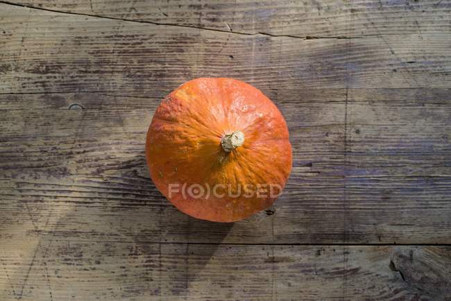 Raw Hokkaido pumpkin — Stock Photo