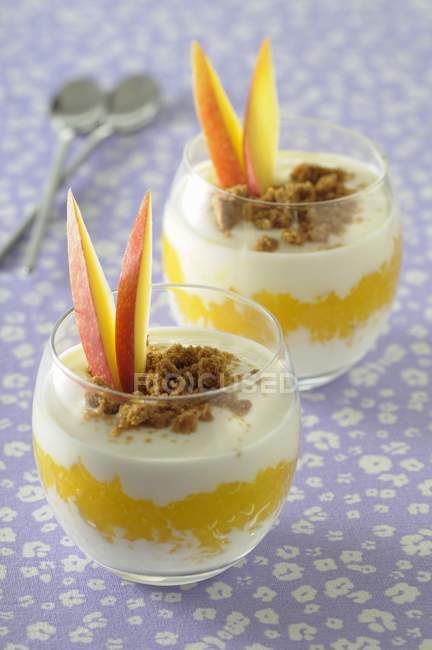Layered desserts with cheese — Stock Photo