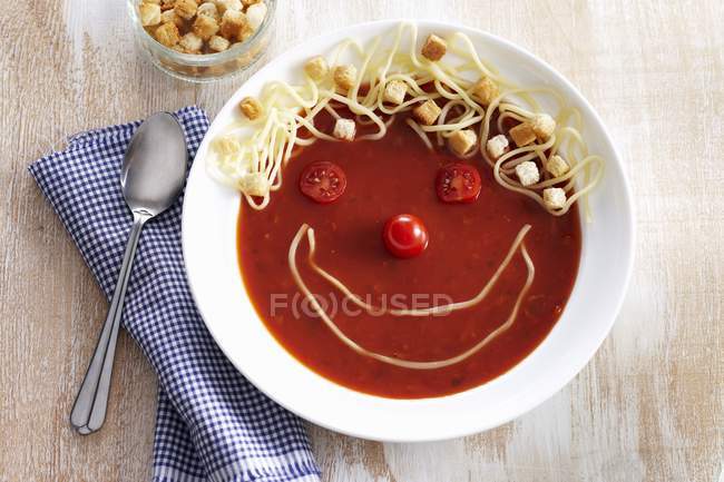 Funny tomato soup — Stock Photo