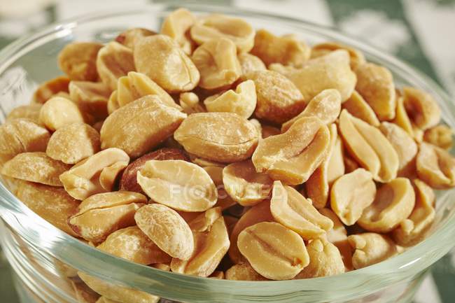 Amendoins salgados torrados — Fotografia de Stock